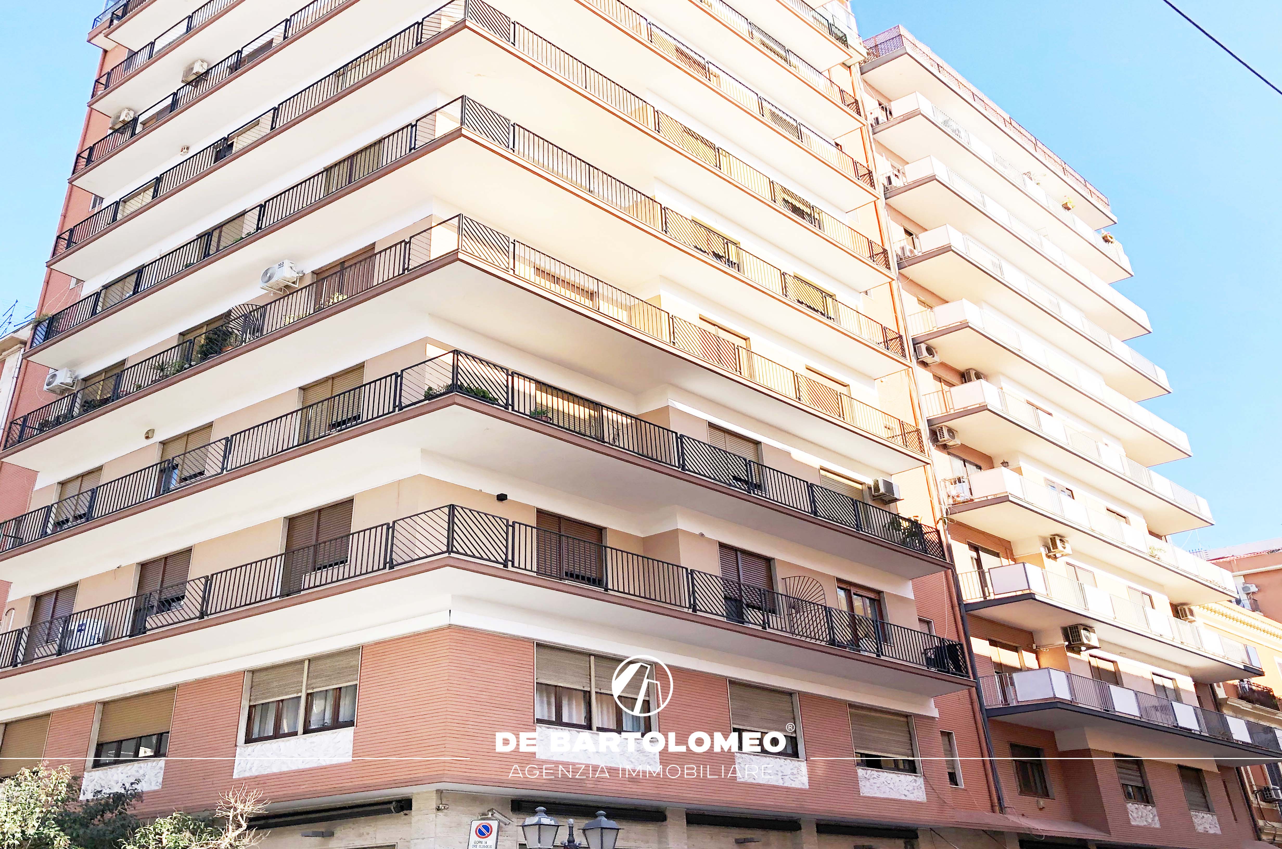 Taranto&nbsp;-&nbsp;Via Nitti ang. Via Anfiteatro