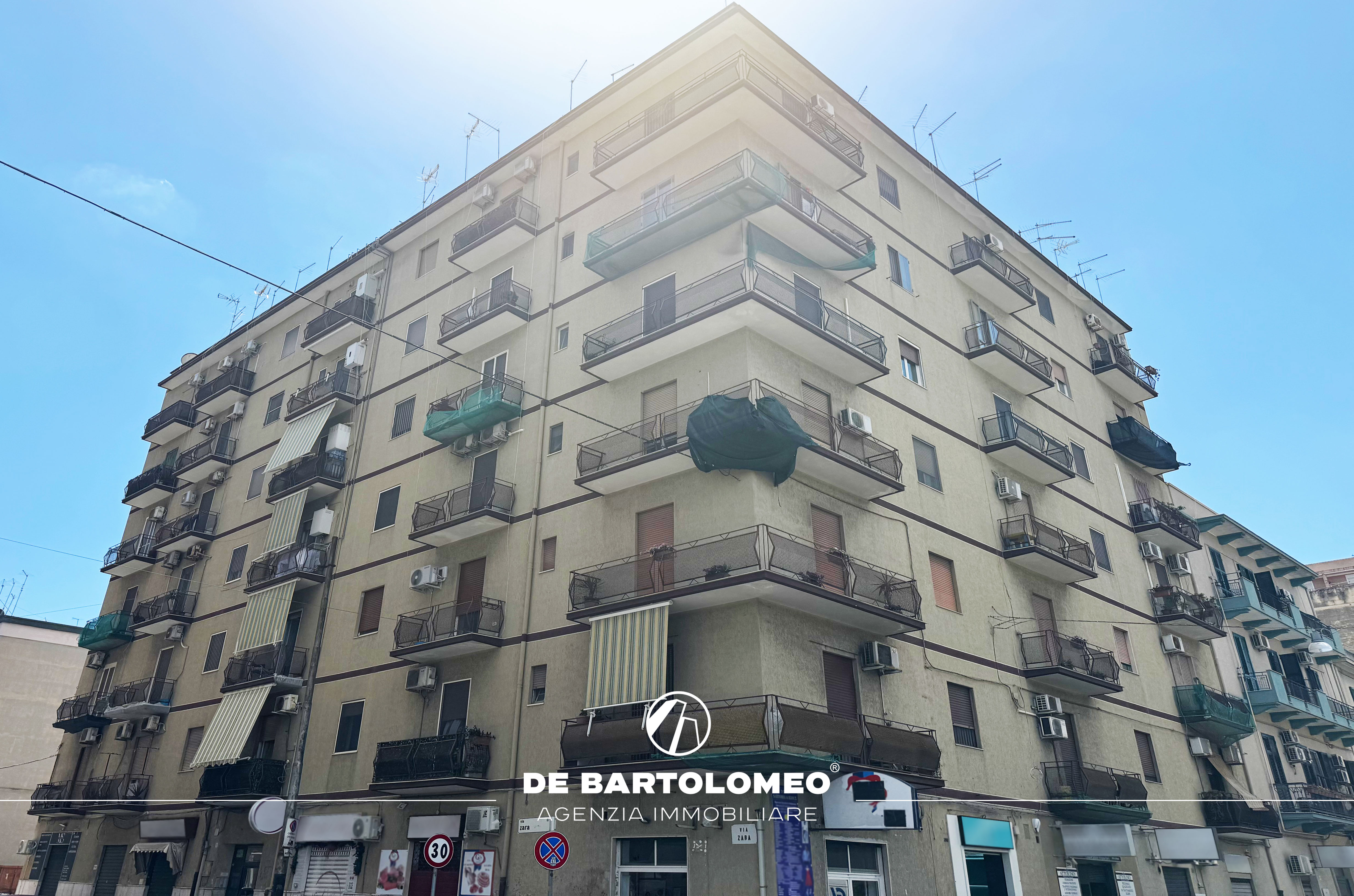 Taranto&nbsp;-&nbsp;Taranto - Appartamento in Via Zara ang. Via Cesare Battisti