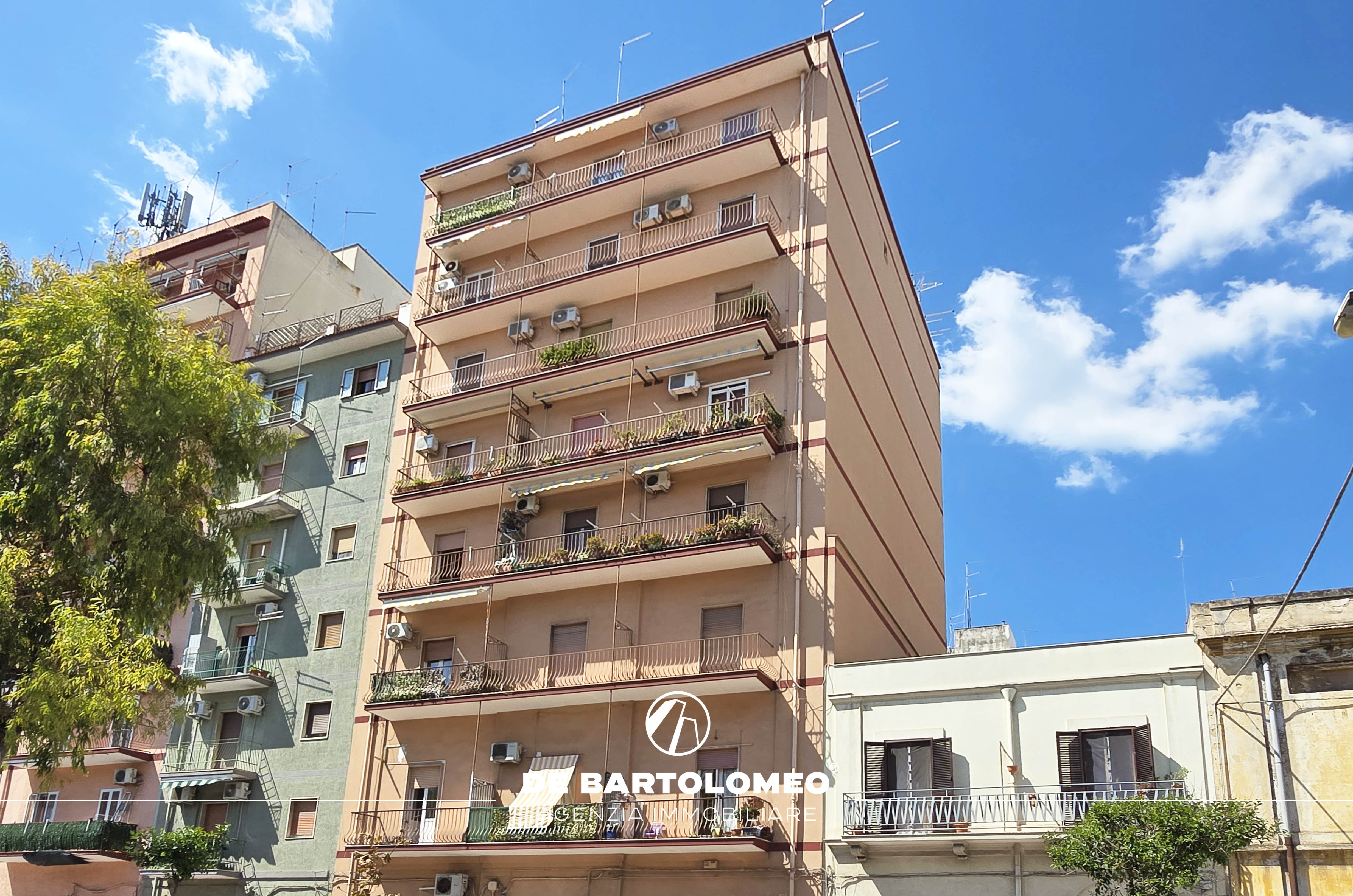 Taranto - Taranto - Appartamento in Via Aristosseno