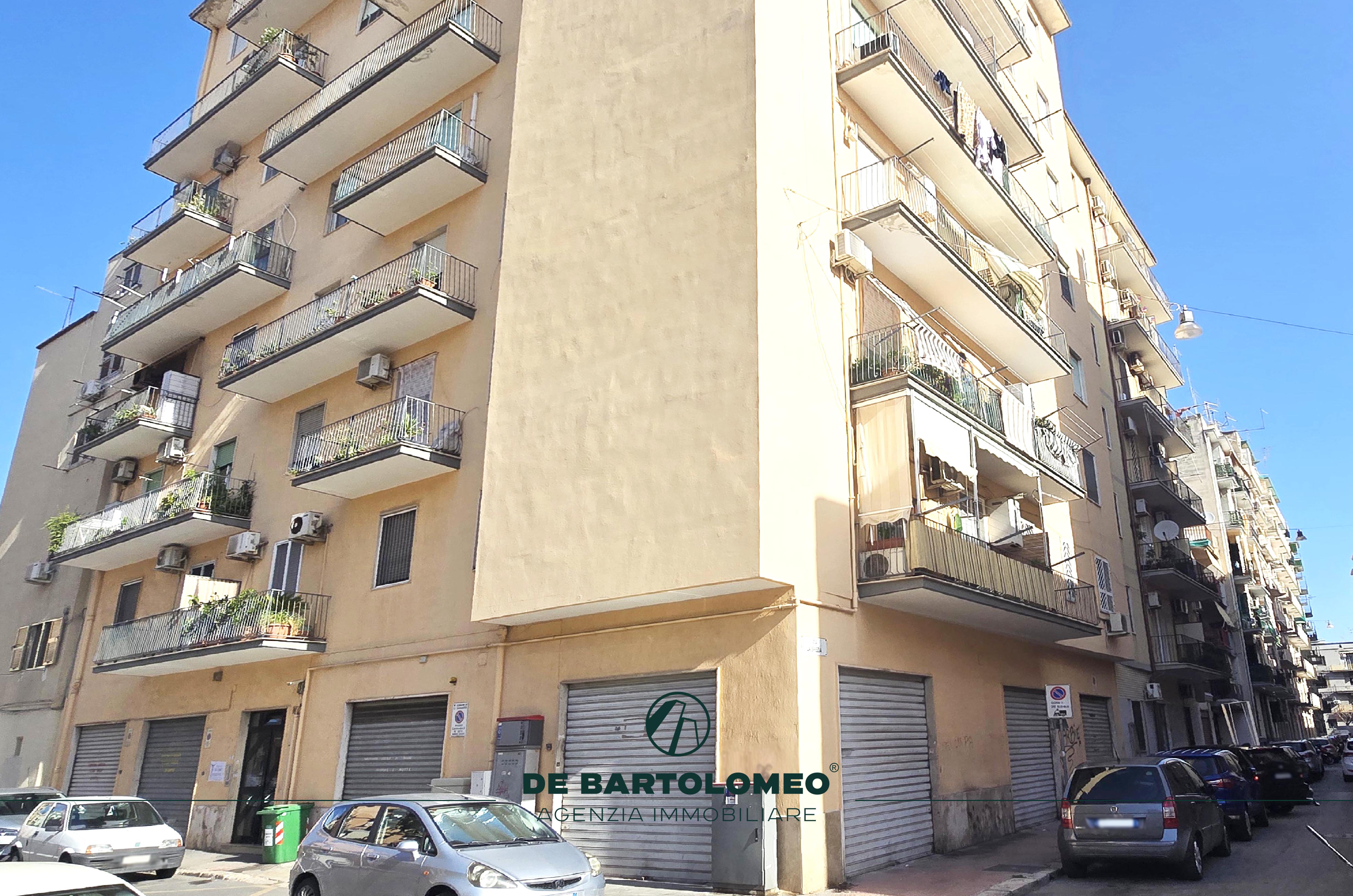 Taranto - Taranto - Box auto/autorimessa in Via Amalfi