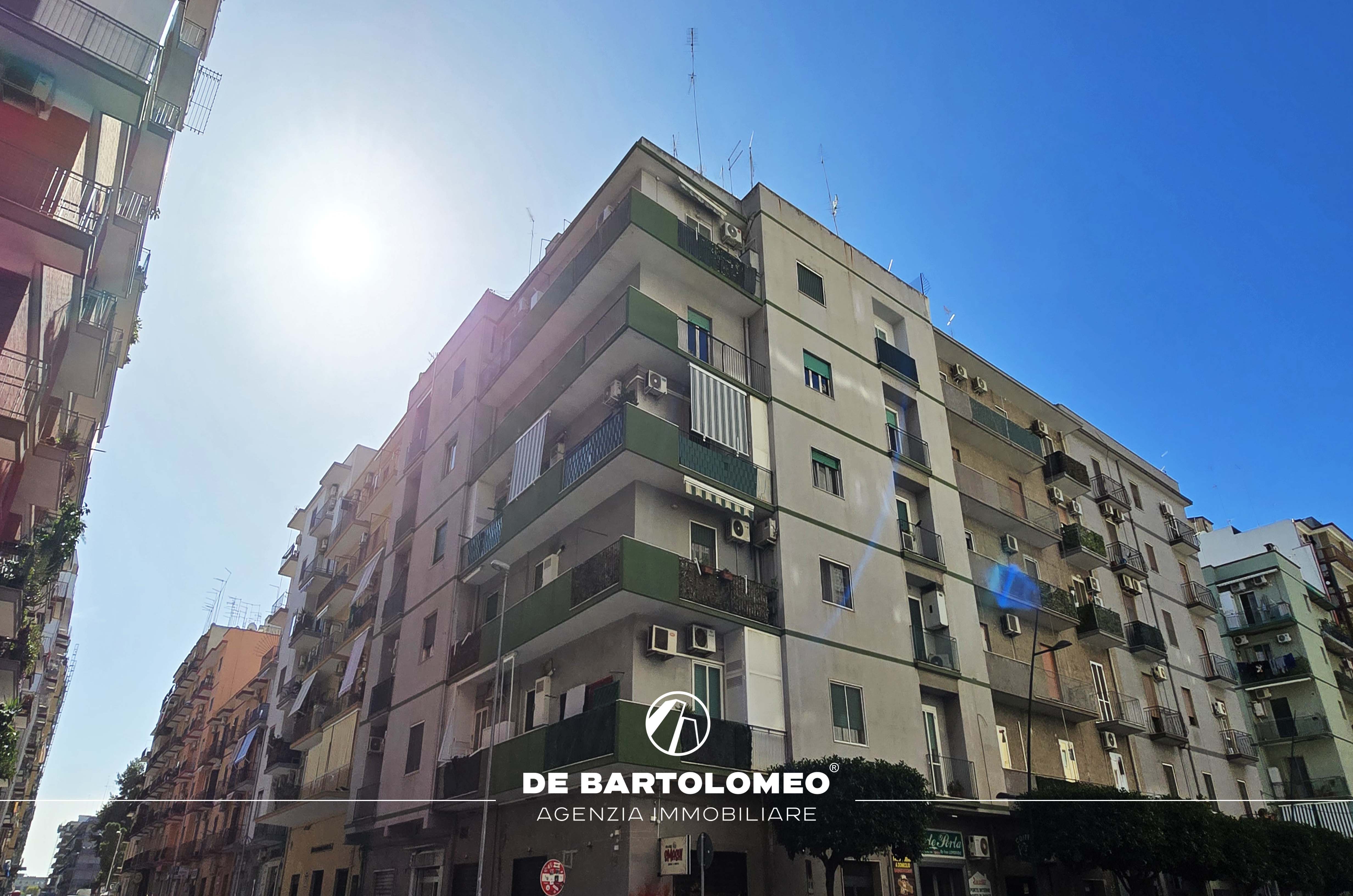 Taranto - Viale Liguria ang. Via Emilia