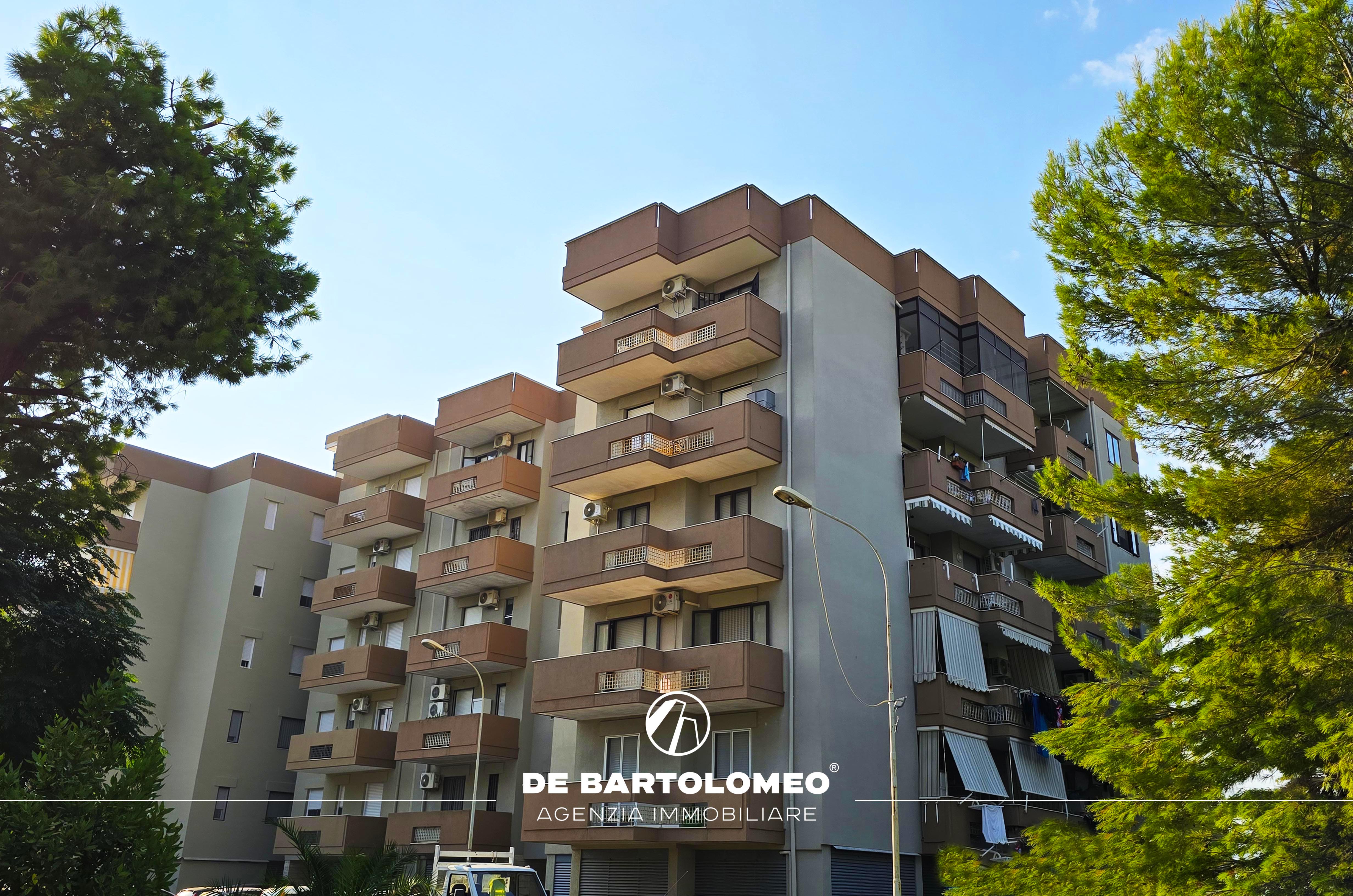Taranto&nbsp;-&nbsp;Lama/Taranto - Appartamento in Via Federico II (Residence Pezzavilla)